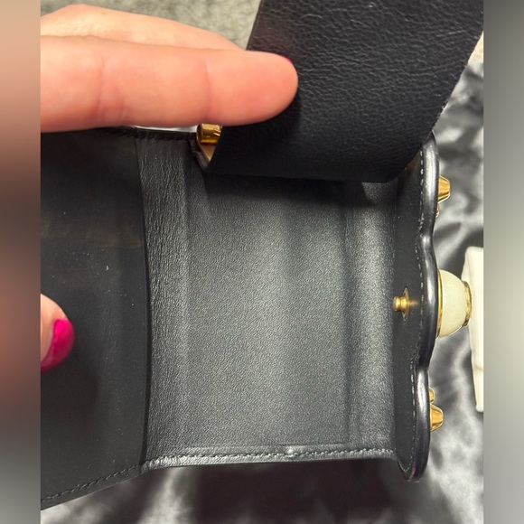 VGUC Gucci key holder - Picture 10 of 13